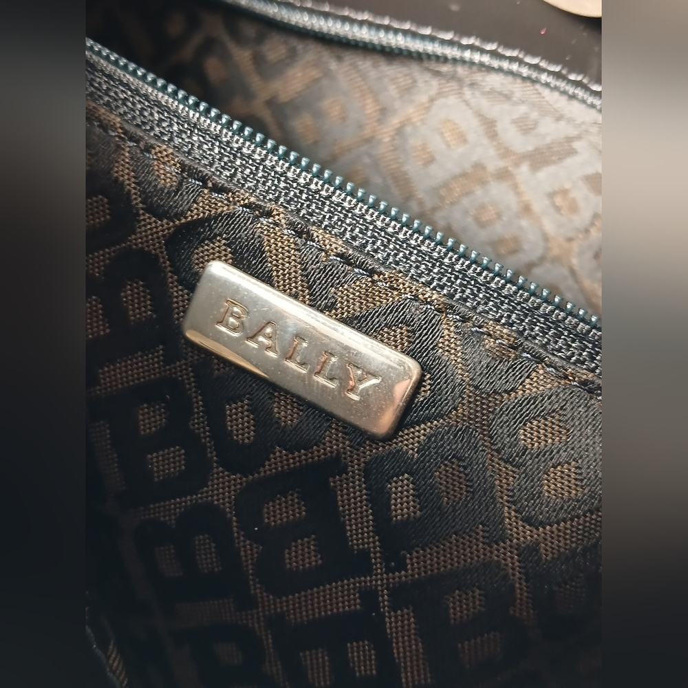 Bally vintge black Shoulder Bag *Unique - Picture 6 of 6